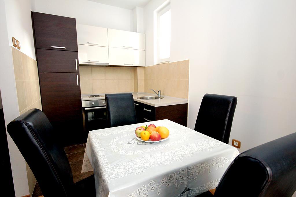 Apartments Draskovic Mirista Petrovac Екстериор снимка