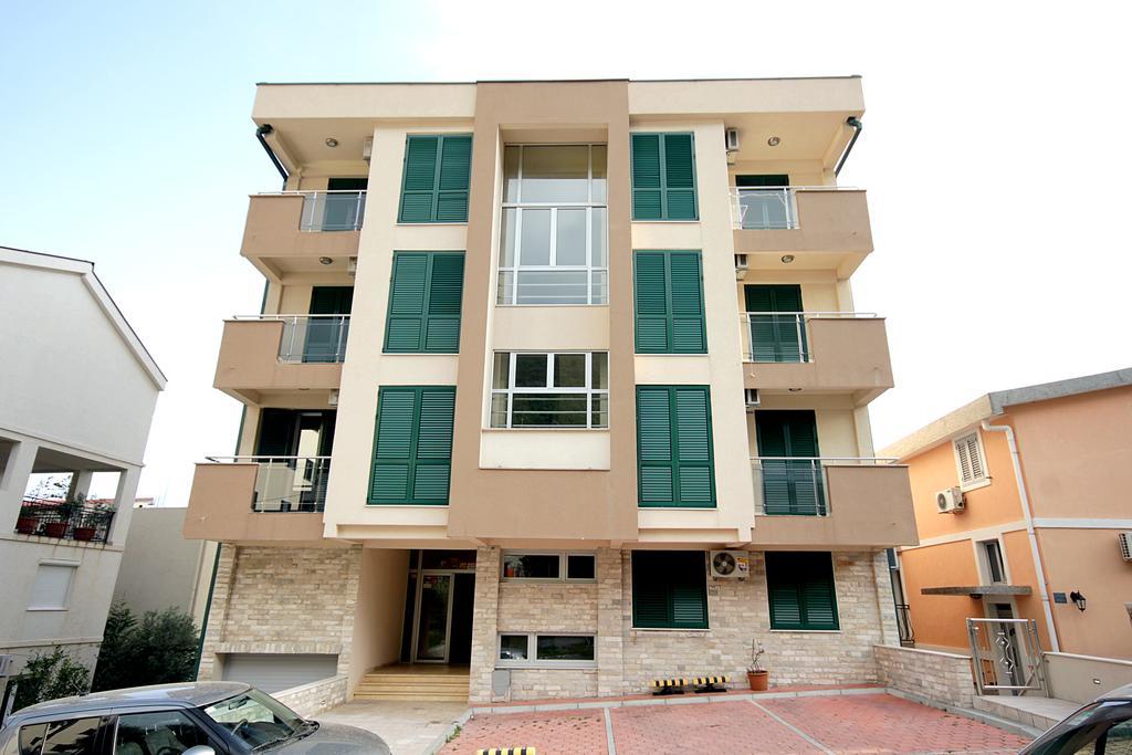 Apartments Draskovic Mirista Petrovac Екстериор снимка