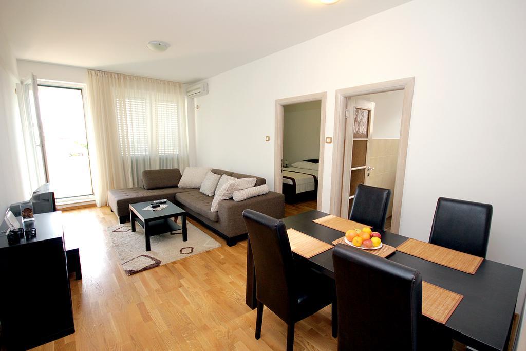 Apartments Draskovic Mirista Petrovac Екстериор снимка
